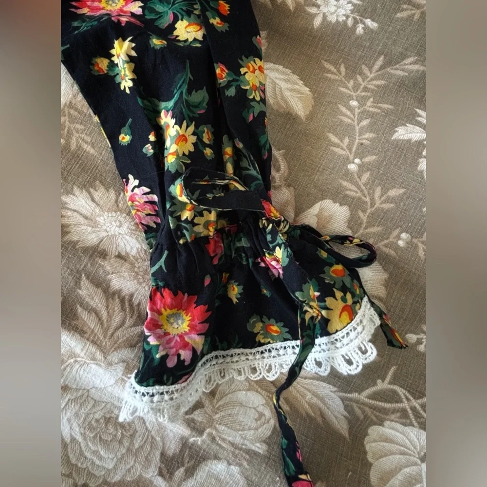 Batsheva x Laura Ashley black floral print dress - Picture 5 of 10